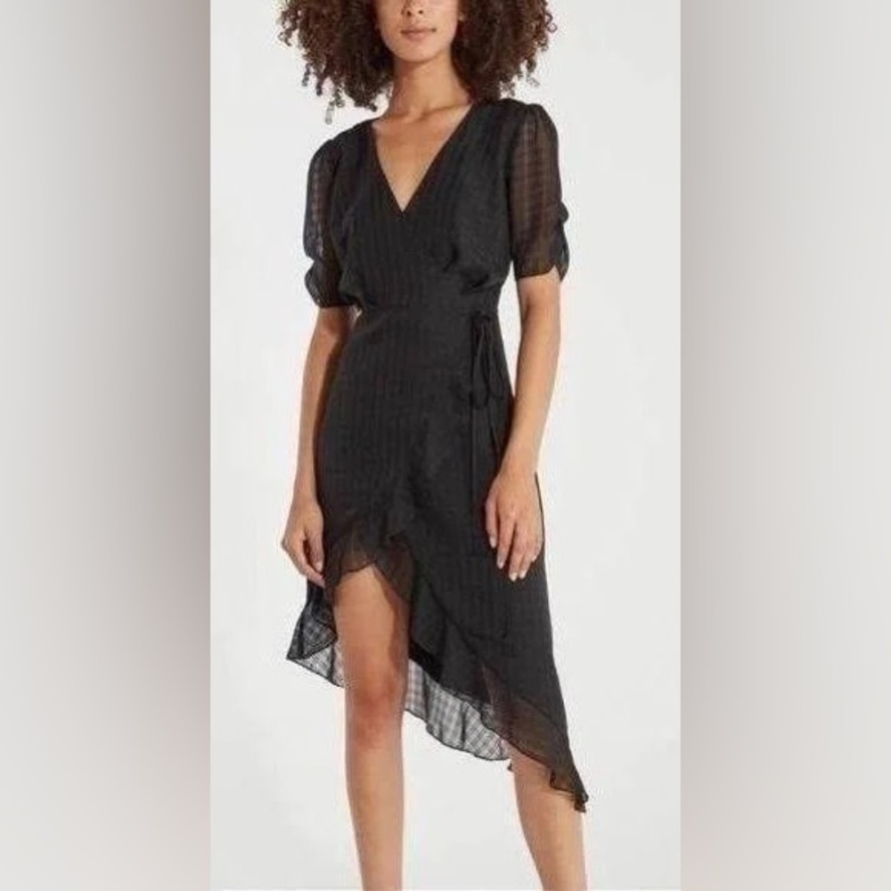 4s13nna Women's Valerie Ruffle Hem Wrap Dress